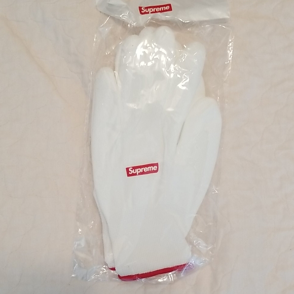 Supreme rubberized gloves - Picture 1 of 2
